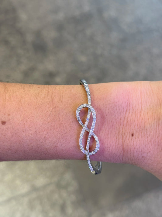 Ladies Infinity Design Bangle Bracelet