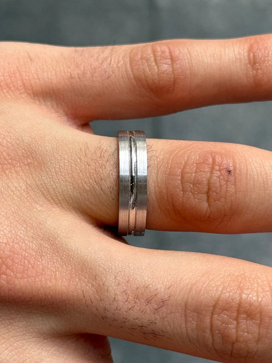 Men's Middle Polish and Matte Finish Side Wedding Band