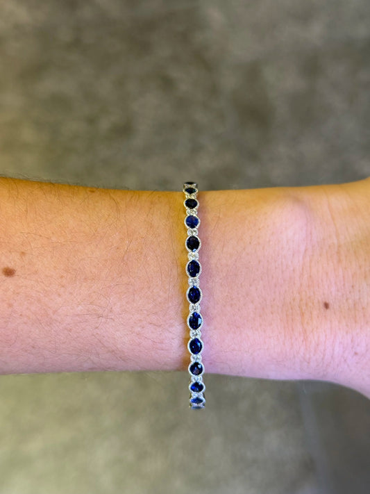 Ladies Alternating Round Diamond and Sapphire Bangle with Milgrain Style