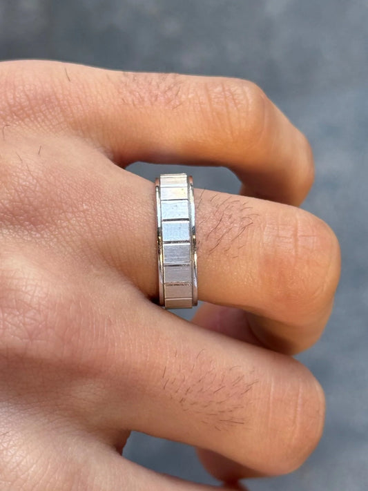 Men's Rectangle Beveled Style Wedding Band