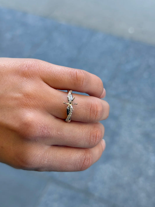 Ladies White Gold Diamond and Gold Twist Band Engagement Ring