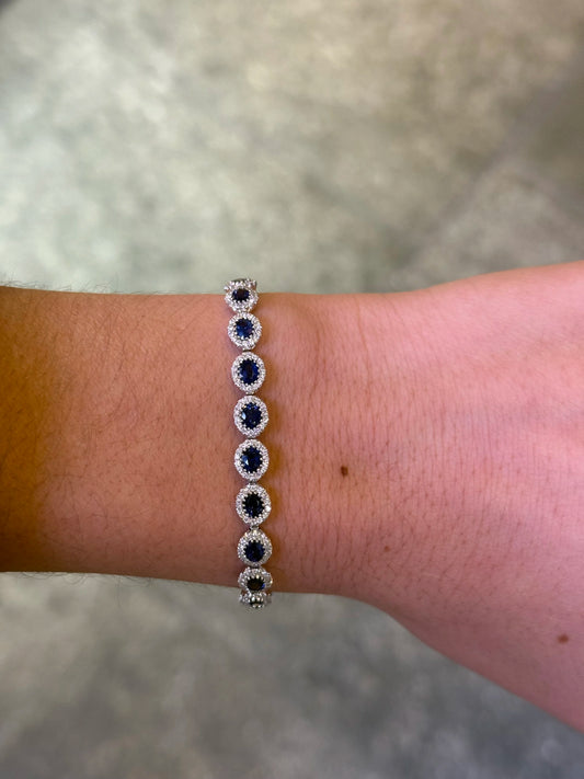 Ladies Round Diamond and Sapphire Halo Bracelet