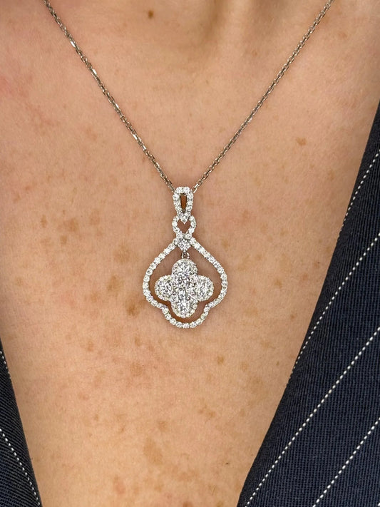 Ladies Fancy Clover Pendant