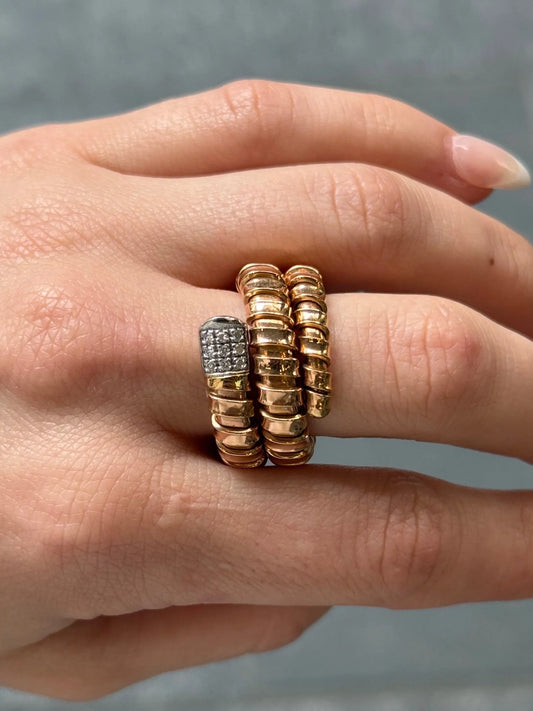 Ladies Snake Diamond Ring