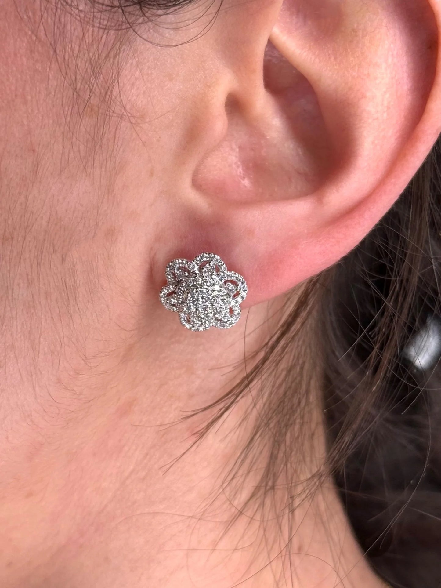 Ladies Flower Cluster Diamond Earrings