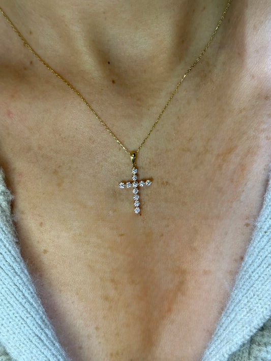 Ladies Round Diamond and Yellow Gold Spaced Out Pendant