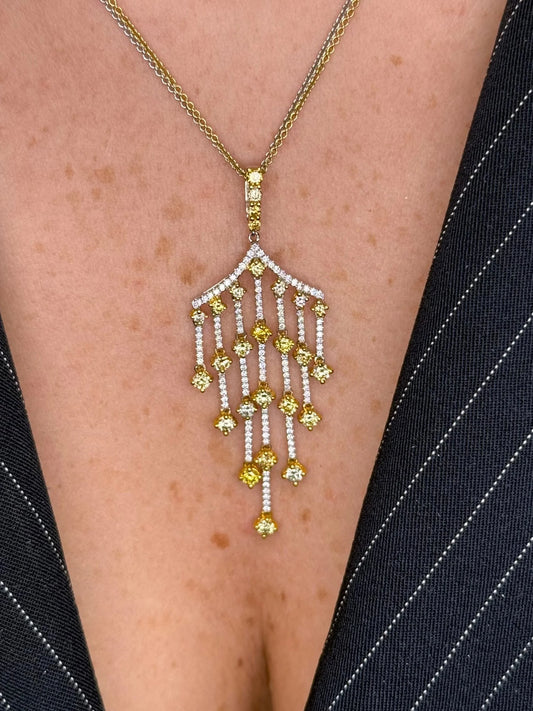 Ladies Double Chain Graduated Rain Diamond Pendant