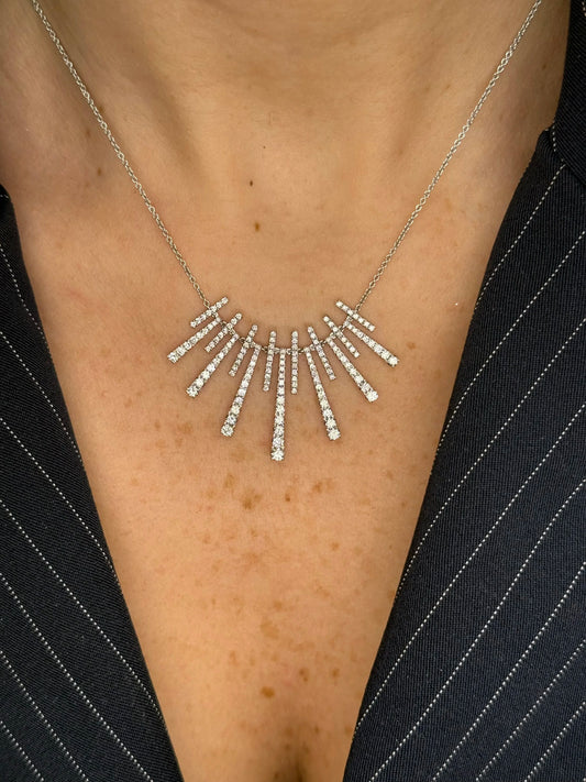 Ladies Graduated Round Diamond Necklace