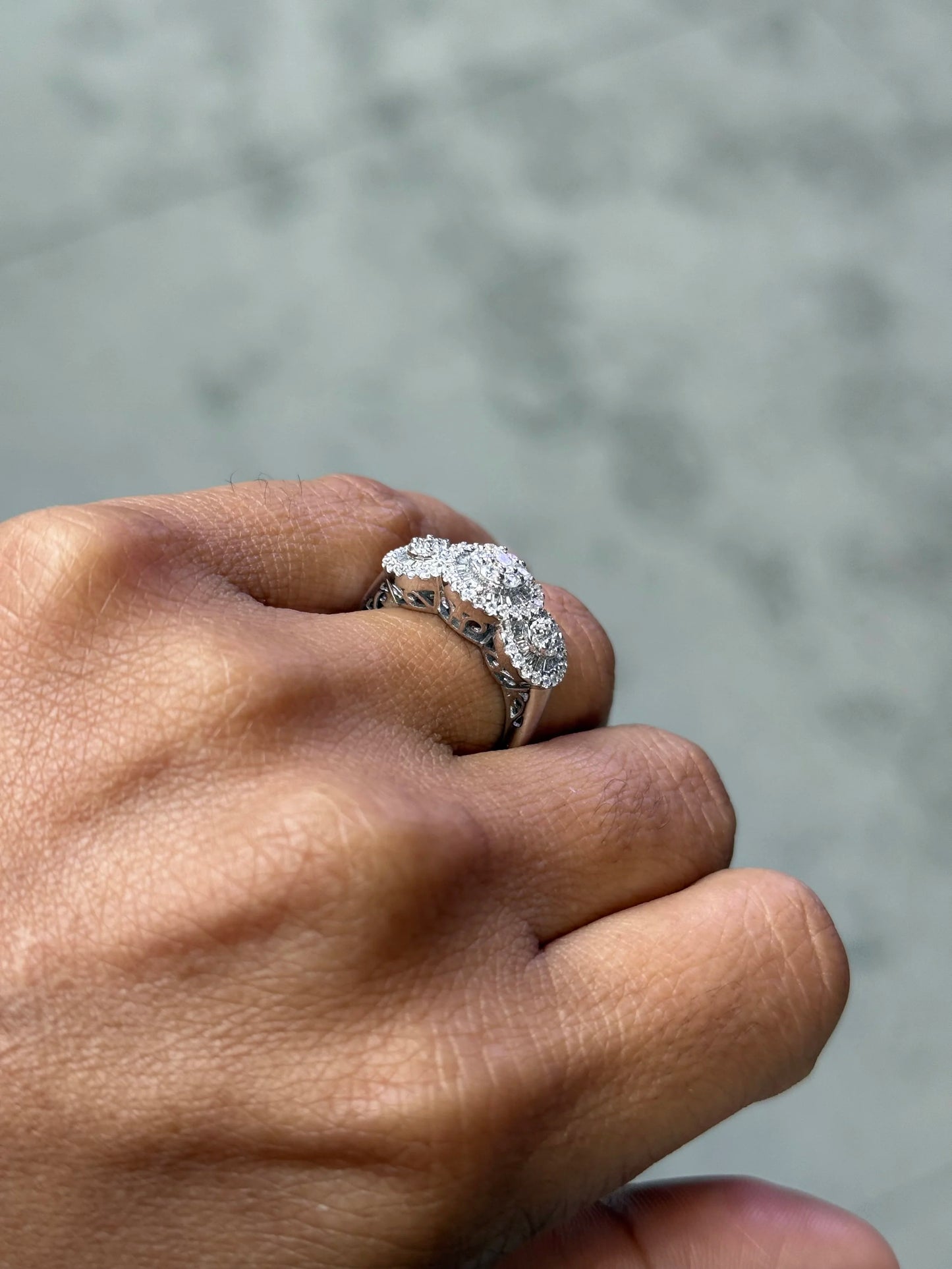 Ladies Three Circle Cluster Diamond Ring