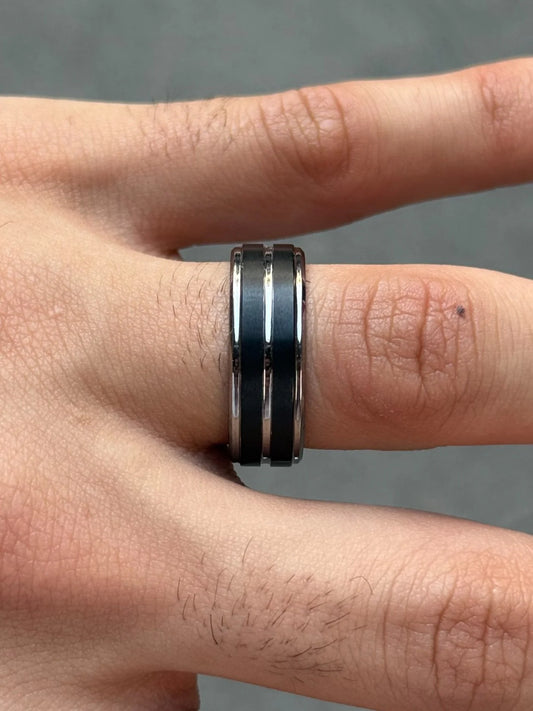 Men's Alternating Silver and Black Wedding Band