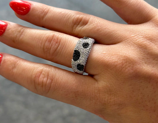 Ladies Spotted Pave Set Black Diamond and Round Diamond Ring