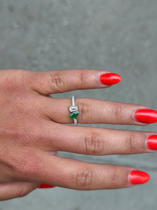 Ladies Emerald Pear and Diamond Emerald Ring