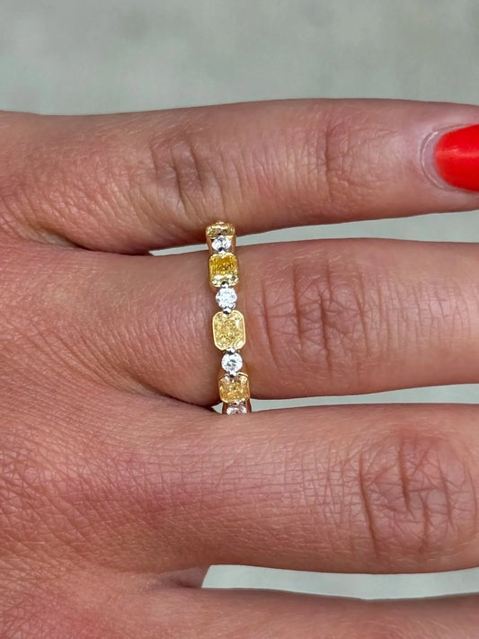 Ladies Alternating Yellow Radiant and Round Diamond Ring