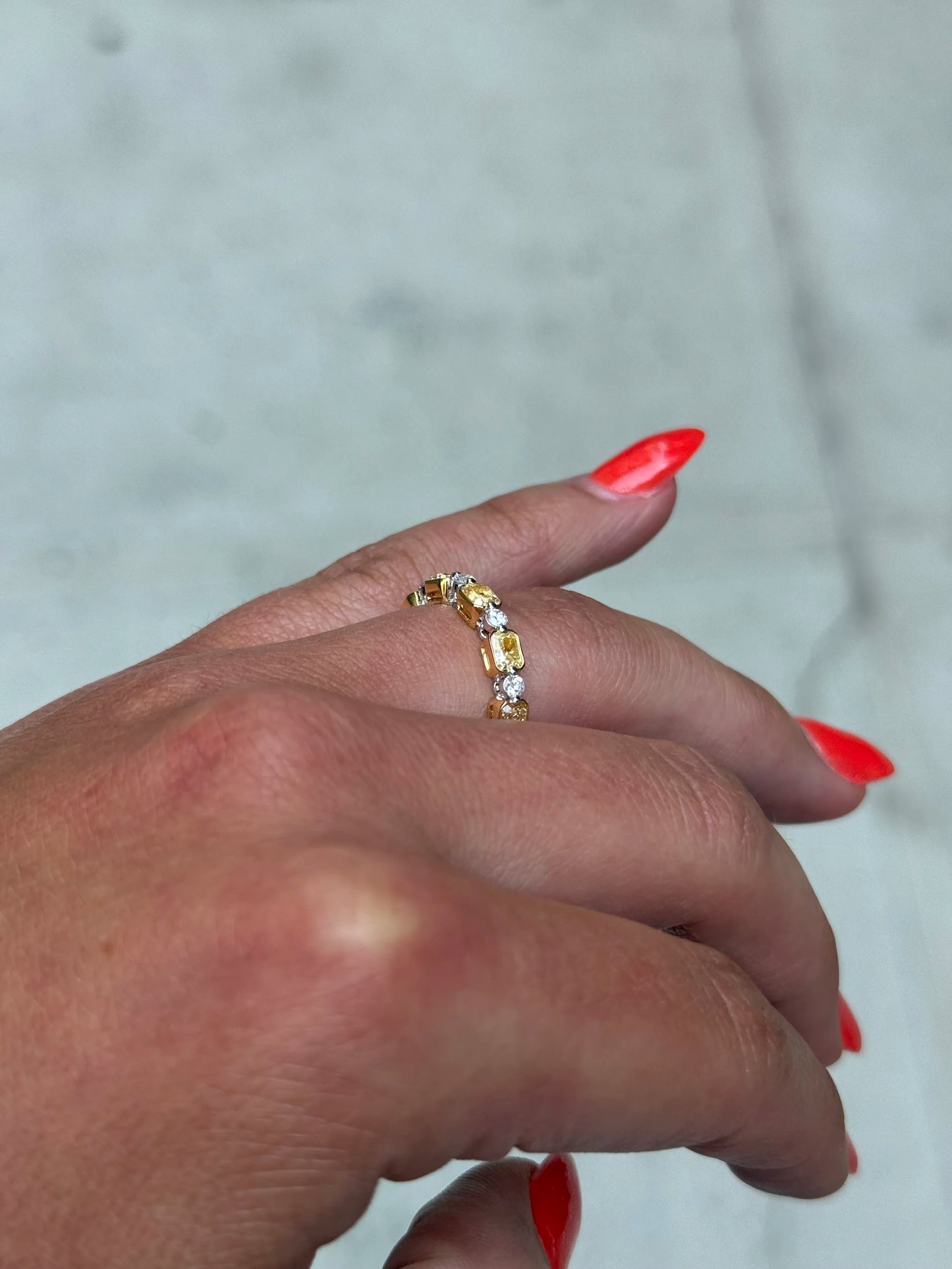 Ladies Alternating Yellow Radiant and Round Diamond Ring