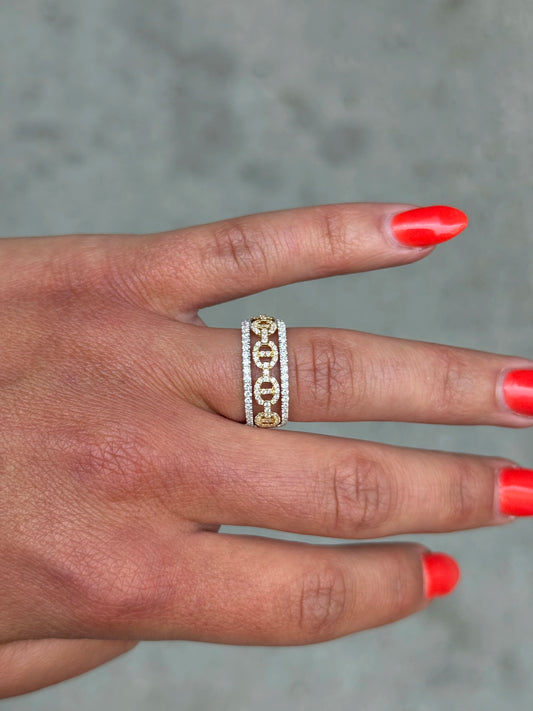 Ladies Wide Link Design Diamond Ring