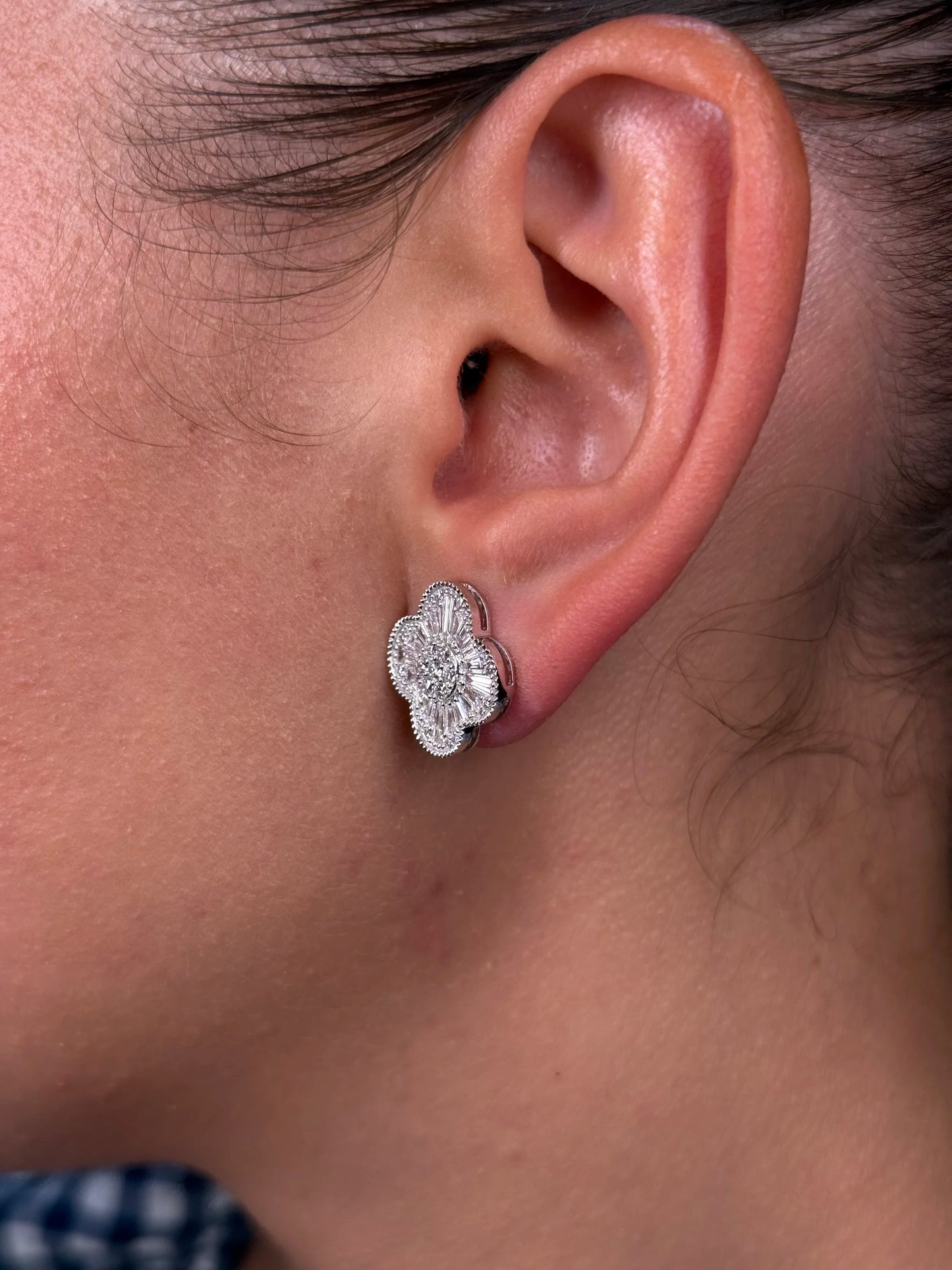 Ladies Clover Shaped Diamond Earring