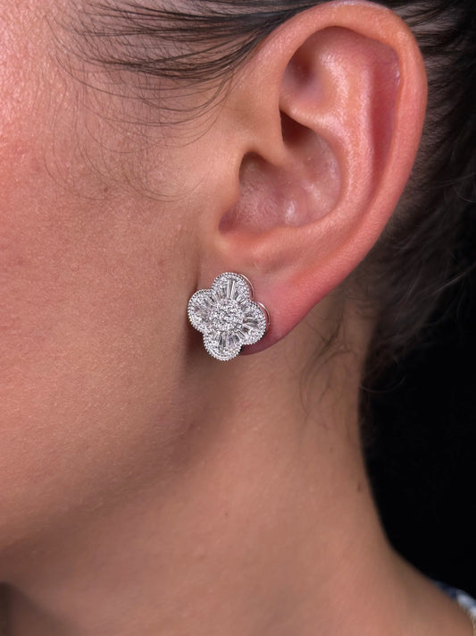 Ladies Clover Shaped Diamond Earring
