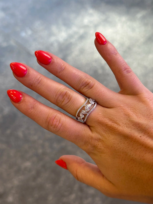 Ladies Alternating Pear Wide Diamond Ring