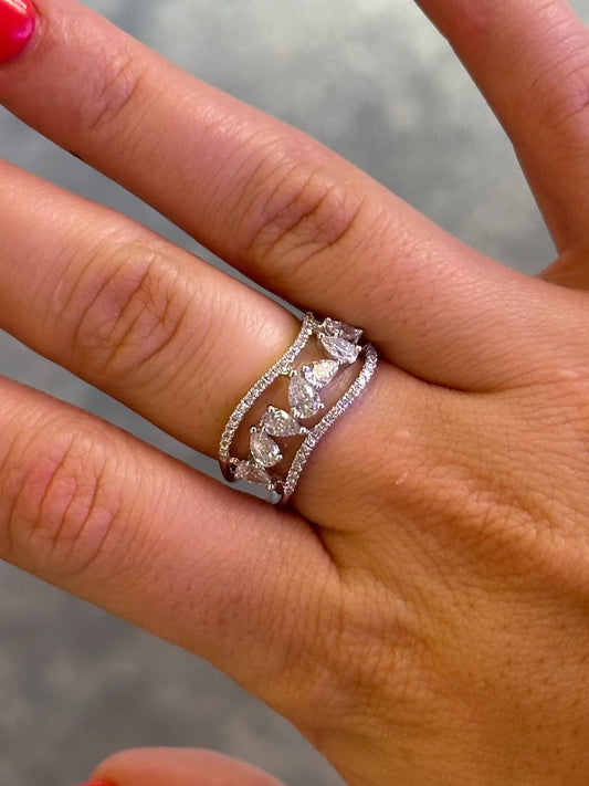 Ladies Alternating Pear Wide Diamond Ring