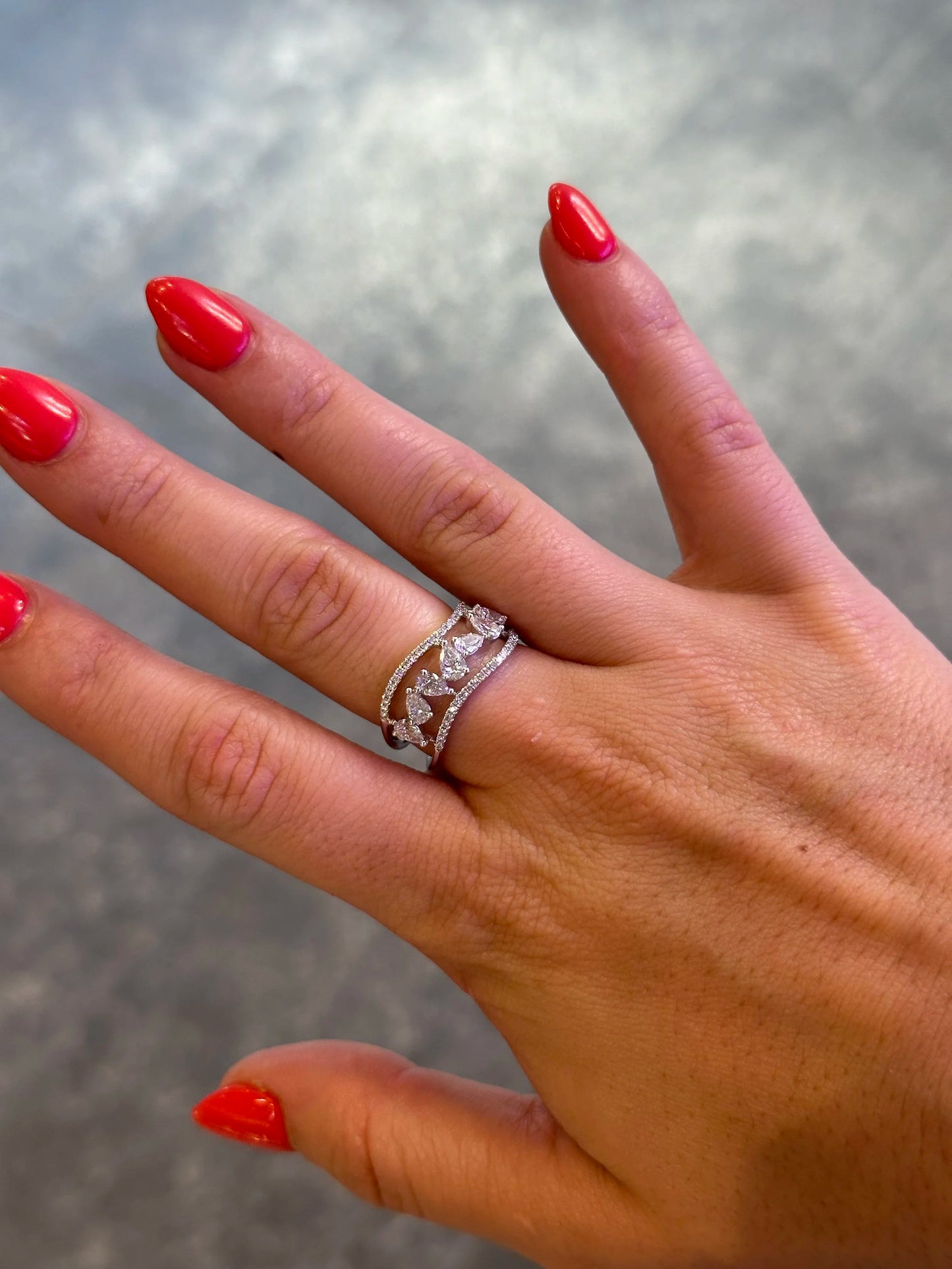 Ladies Alternating Pear Wide Diamond Ring