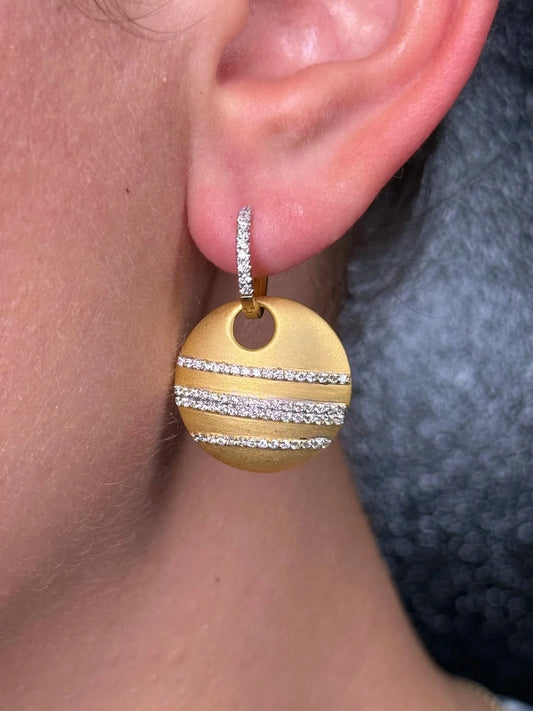 Ladies Satin Finish Circular Diamond Earring