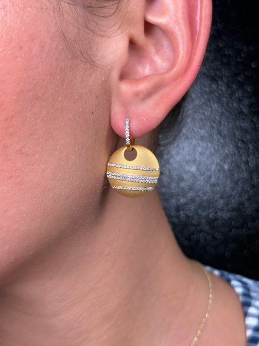 Ladies Satin Finish Circular Diamond Earring