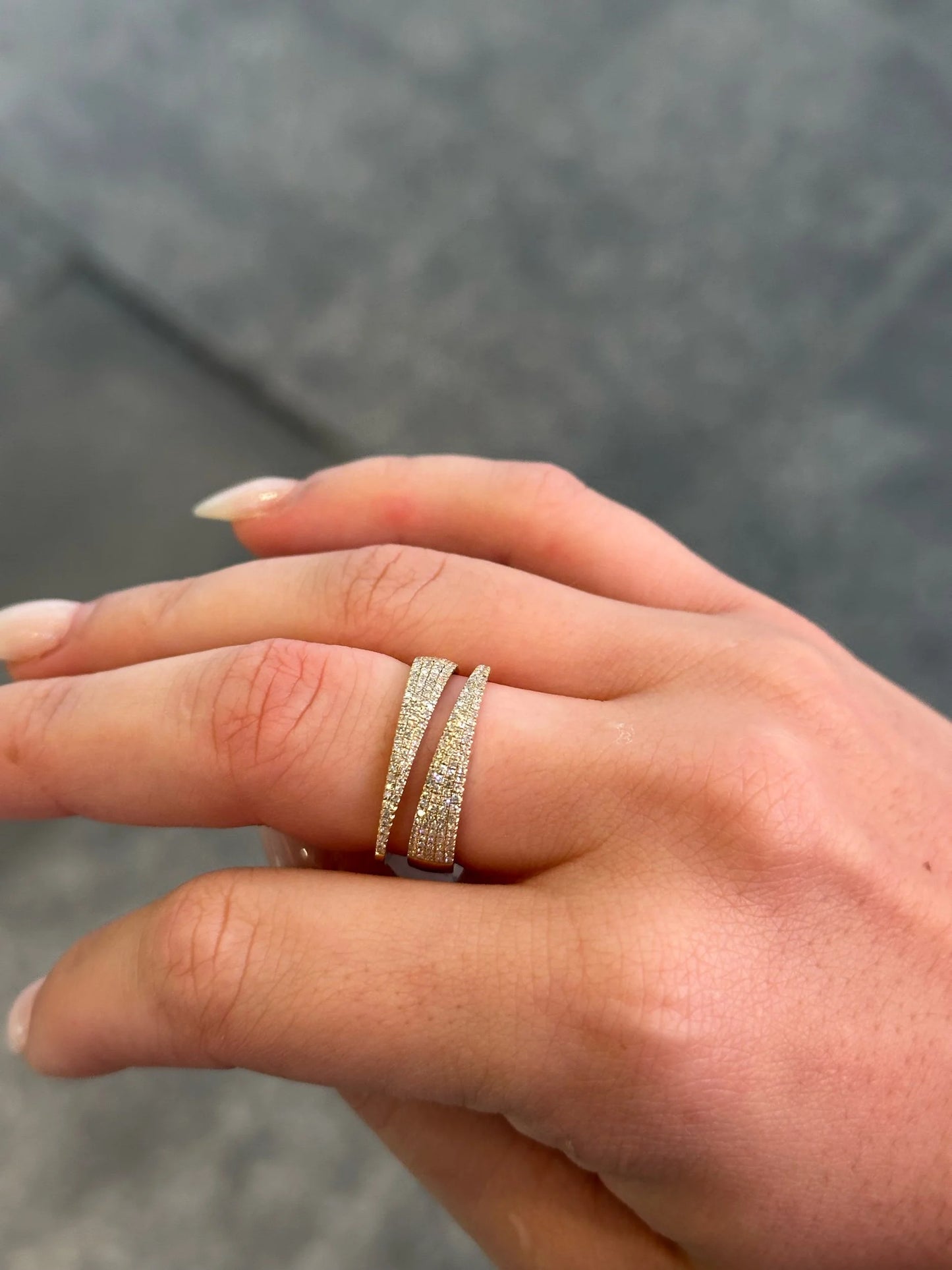 Ladies Pave Set Split Round Diamond Ring