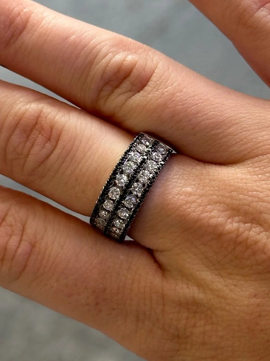 Ladies Two Row Black Diamond and Round Diamond Ring