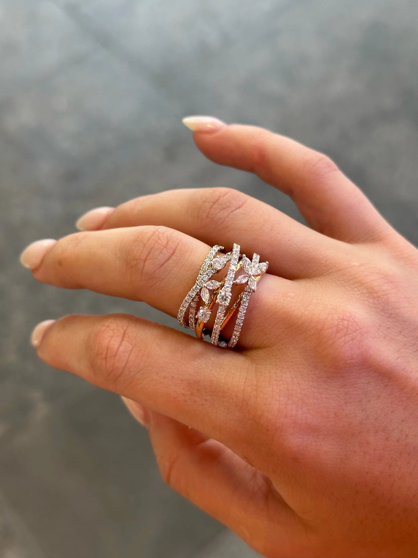 Ladies Multi-Row Intertwined Fancy Ring