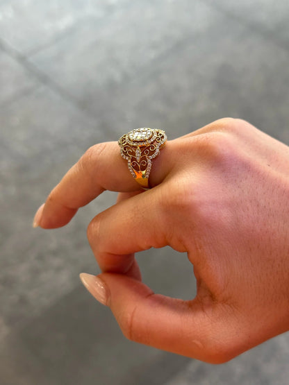 Ladies Custer Filigree Design Ring