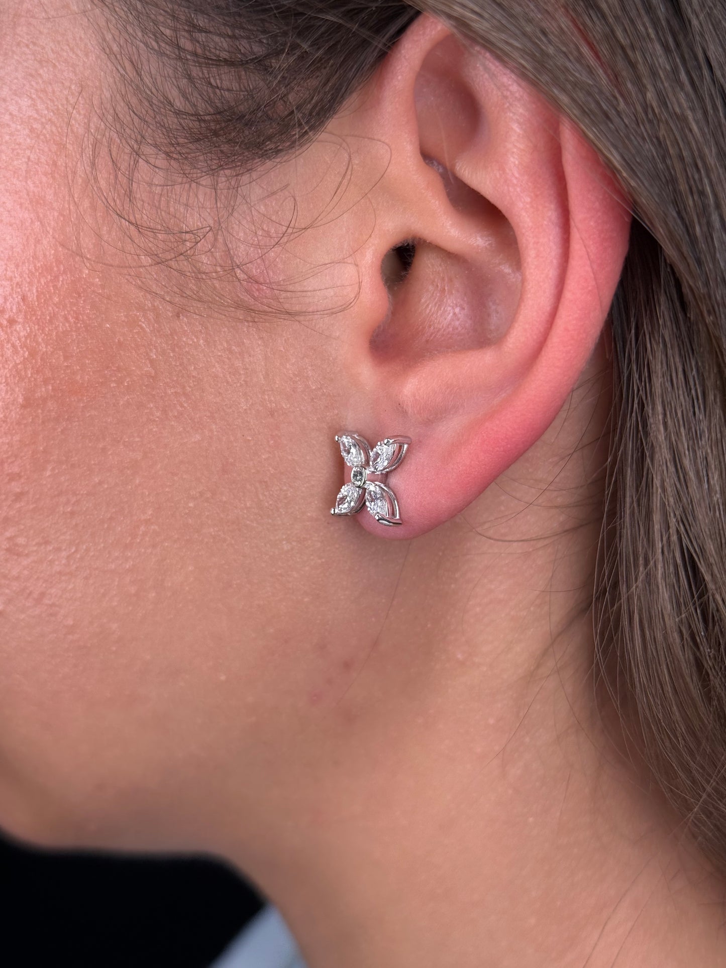 Ladies Marquise and Round Diamond Cluster Earring