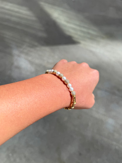 Ladies Pearl and Round Diamond Ball Bangle