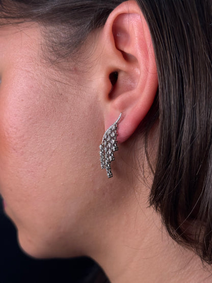 Ladies Round Diamond Dangling Climber Earring