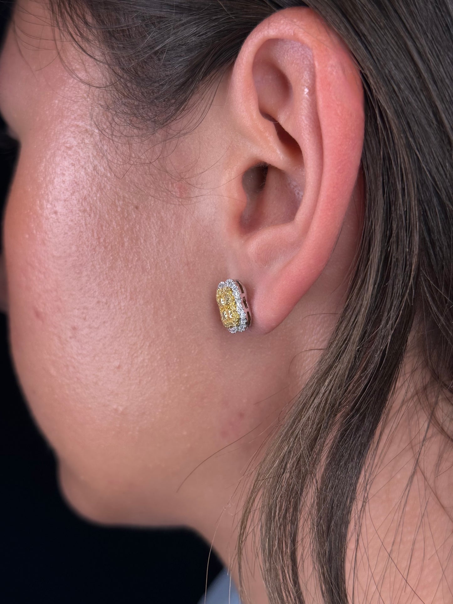 Ladies Clover Shaped Cluster Yellow Diamonds Stud