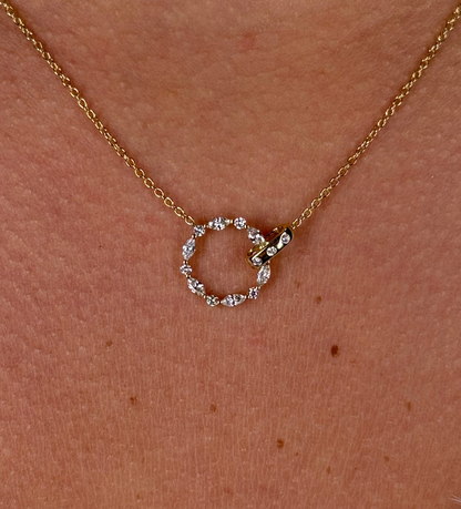 Ladies Alternating Marquise and Round Diamond Circle Necklace