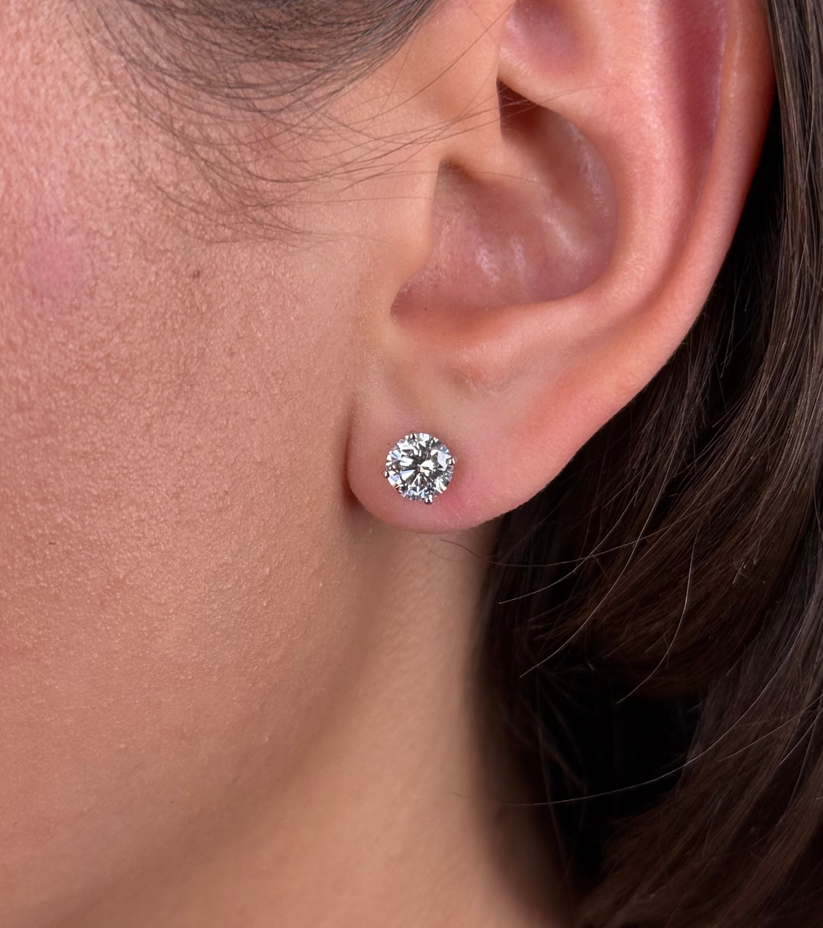 2.00cttw Diamond Stud Earring