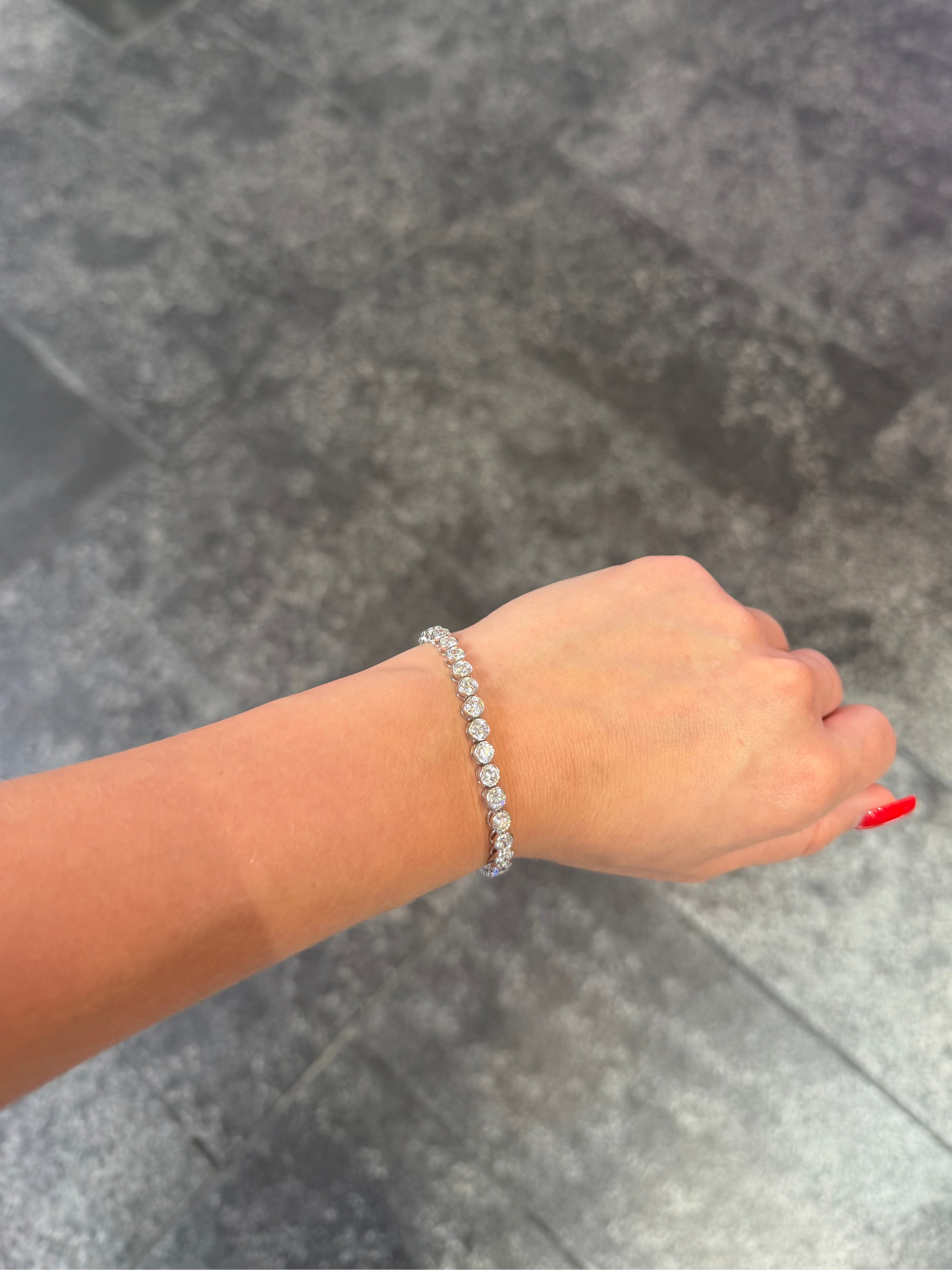 Ladies Lab Grown Bezel Set Round Bracelet