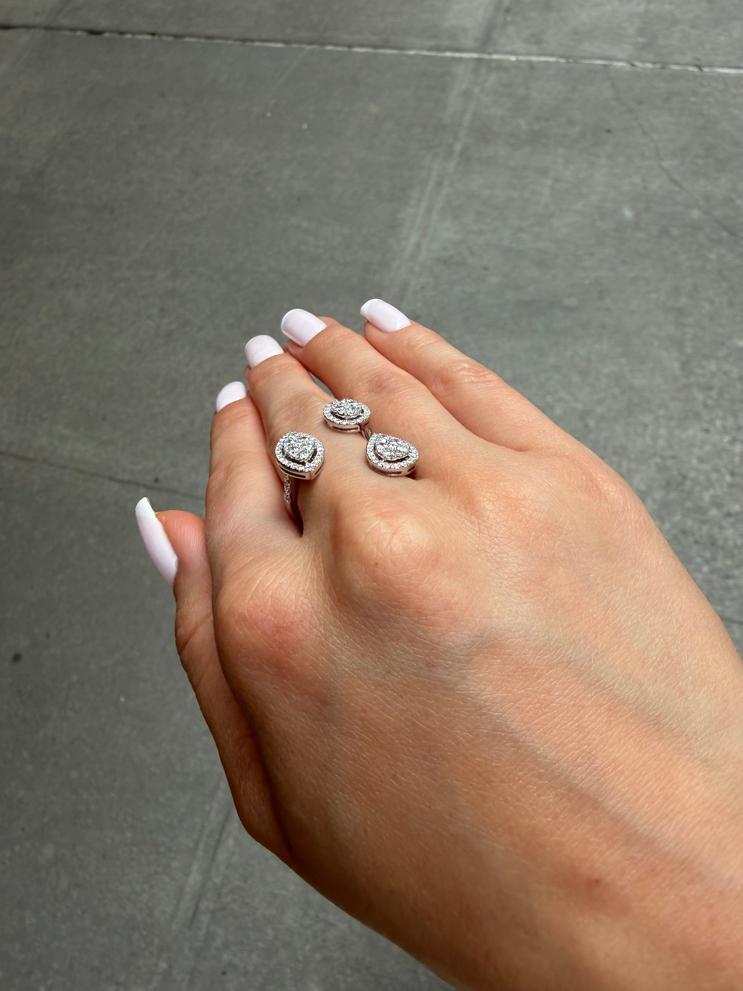 Ladies Oval, Pear, Marquise Cluster Split Ring
