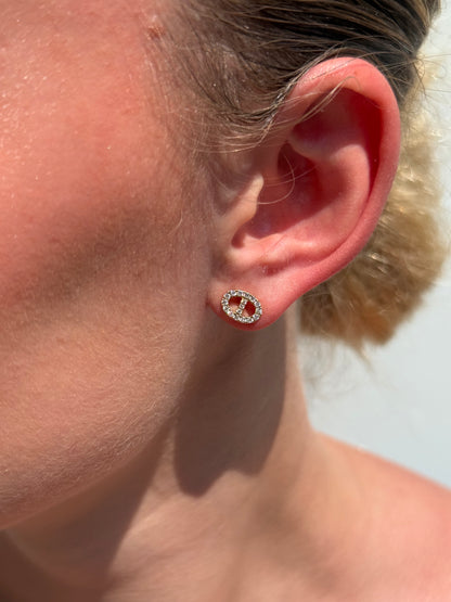 Ladies Oval Link Stud Earring