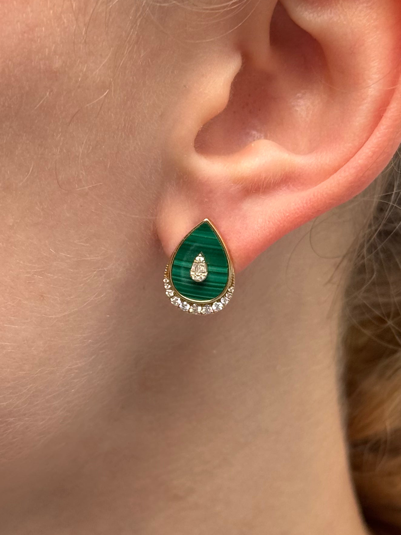 Ladies Pear Shape Malachi  and Diamond Earring
