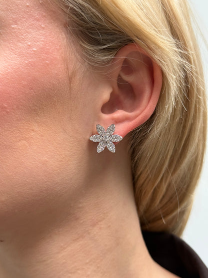 Ladies 6 Flower Pedal Cluster Diamond Earring
