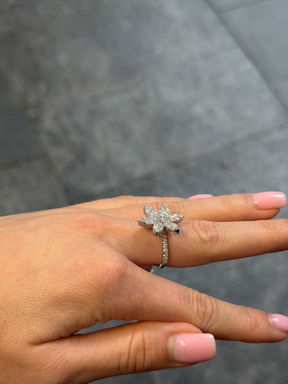 Ladies 6 Flower Pedal Cluster Diamond Ring