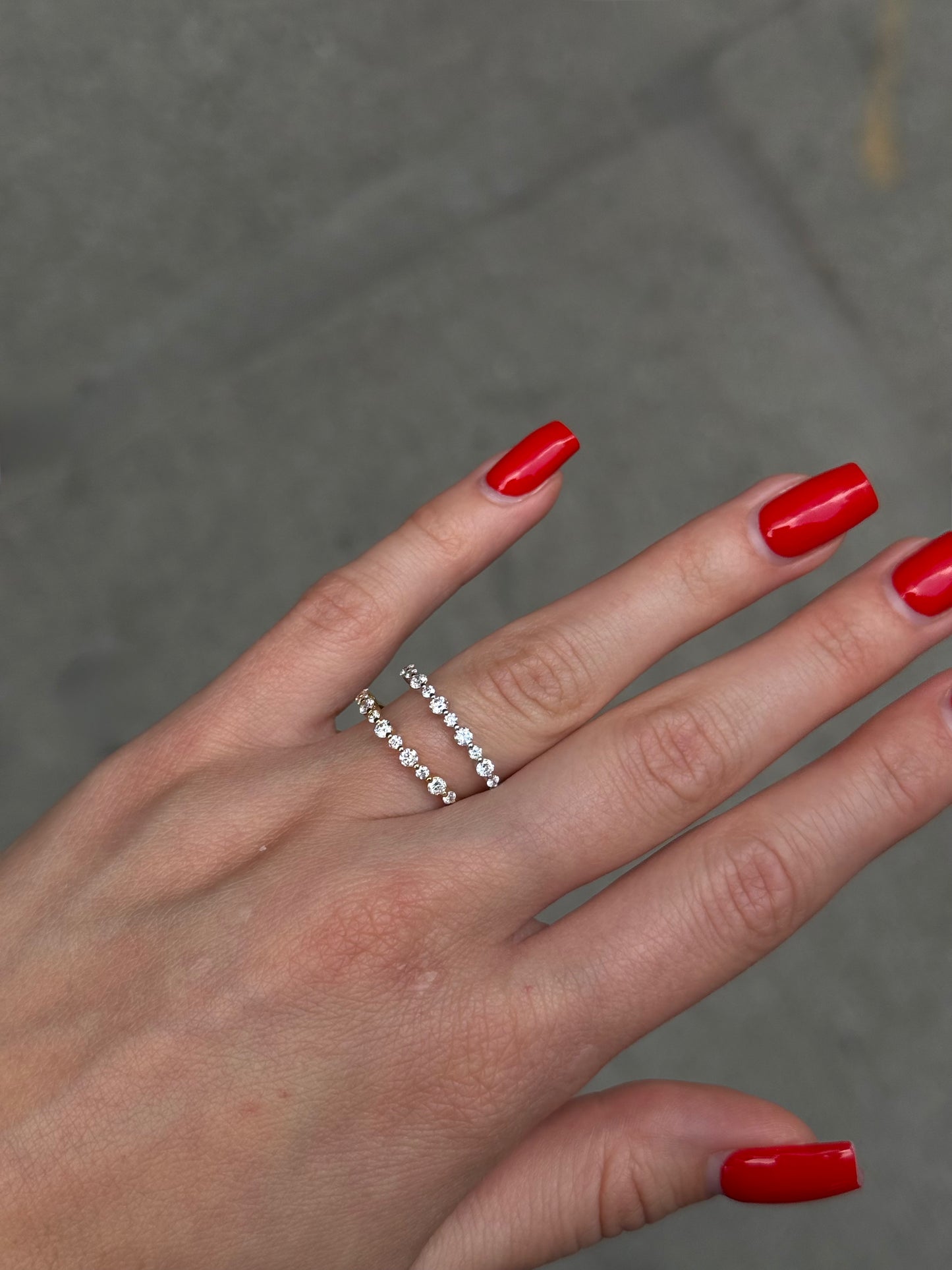 Ladies Single Prong Halfway Wedding Band