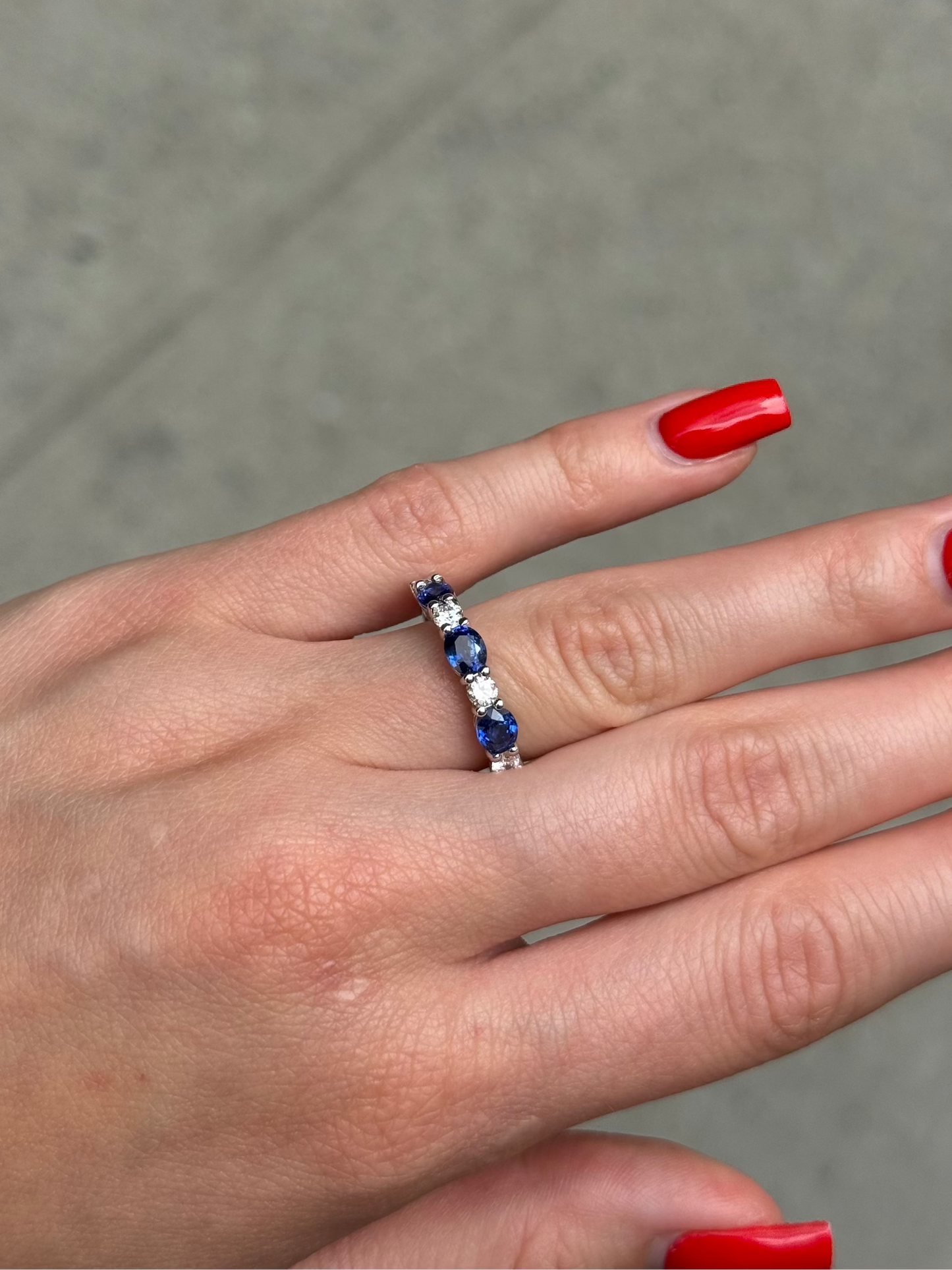 Ladies Alternating Sapphire and Diamond Ring
