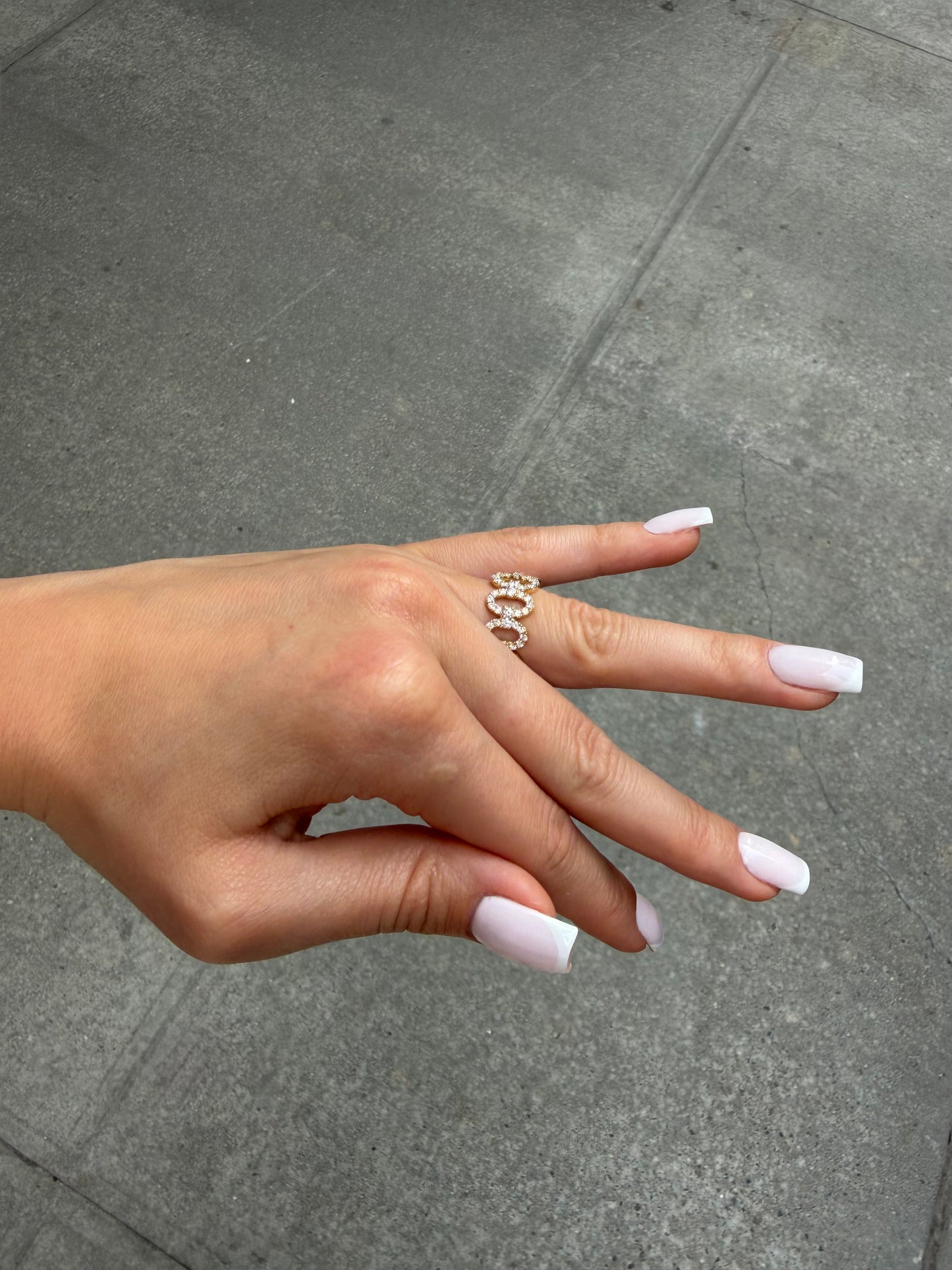 Ladies Open Middle Oval Shape Ring