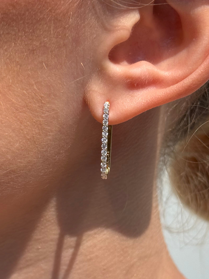 Ladies Single Row Rectangle Earring