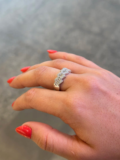 Ladies Angled Princess Shaped Cluster Band