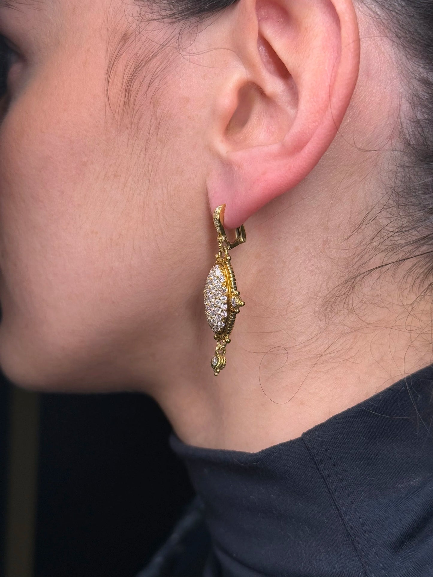 Ladies Vintage Fancy Earring