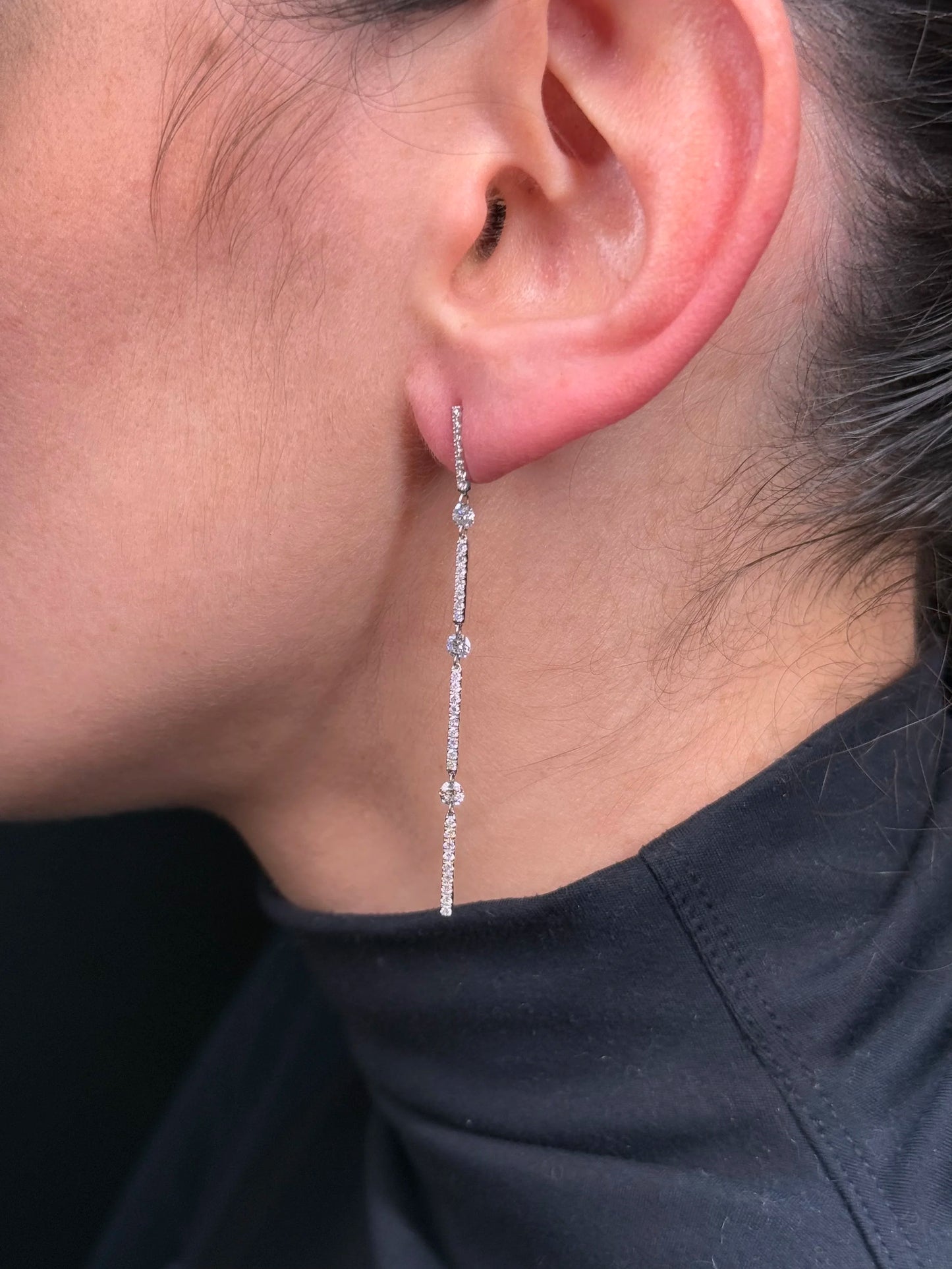 Ladies Diamond Bar with Floating Diamonds in Between Earrings