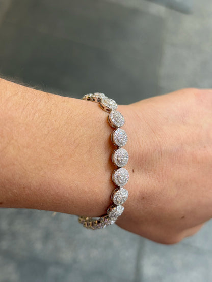Ladies Round Diamond Cluster Bracelet